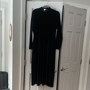 Vintage mock neck velvet maxi dress